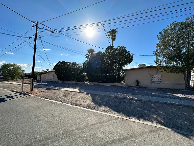 Studio and 1 Bedrooms in this Stunning Community! — Photo 6