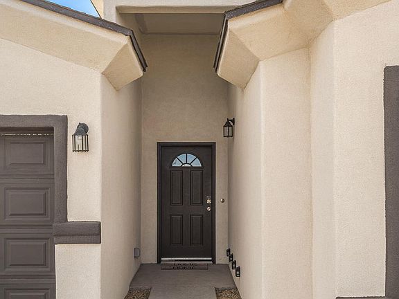 4th image of 3966 Caspian Rd