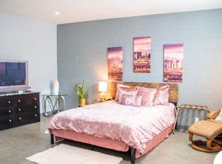 321 N 9th St APT 207, Las Vegas, NV 89101