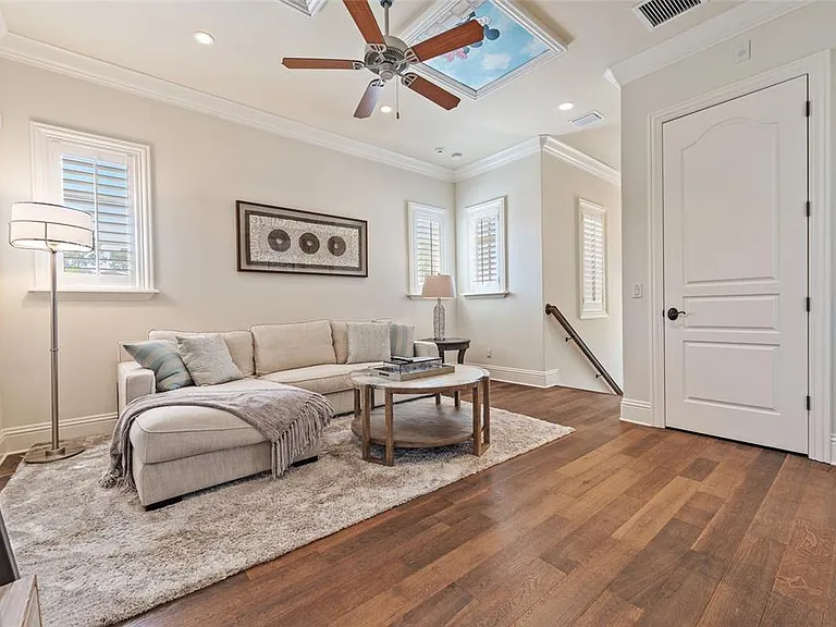 10243 Mattraw Pl — Photo 31