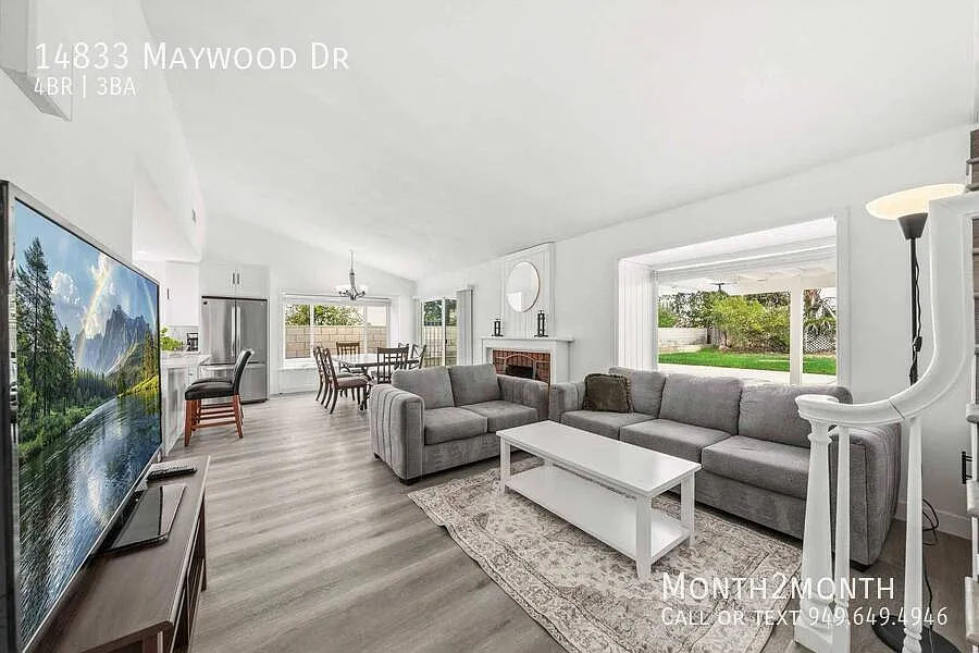 14833 Maywood Dr