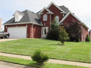 611 Peaceful Dr, Elizabethtown, KY 42701