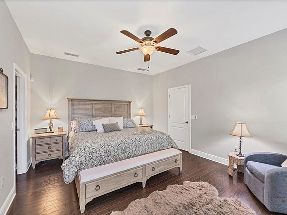 4th image of 6964 White Willow Ct