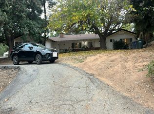 451 S Stage Coach Ln, Fallbrook, CA 92028