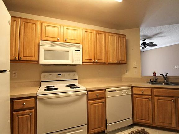 2nd image of 4990 Baraldi Cir #21103