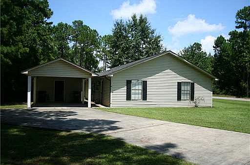 3rd image of 2601 Windward Dr