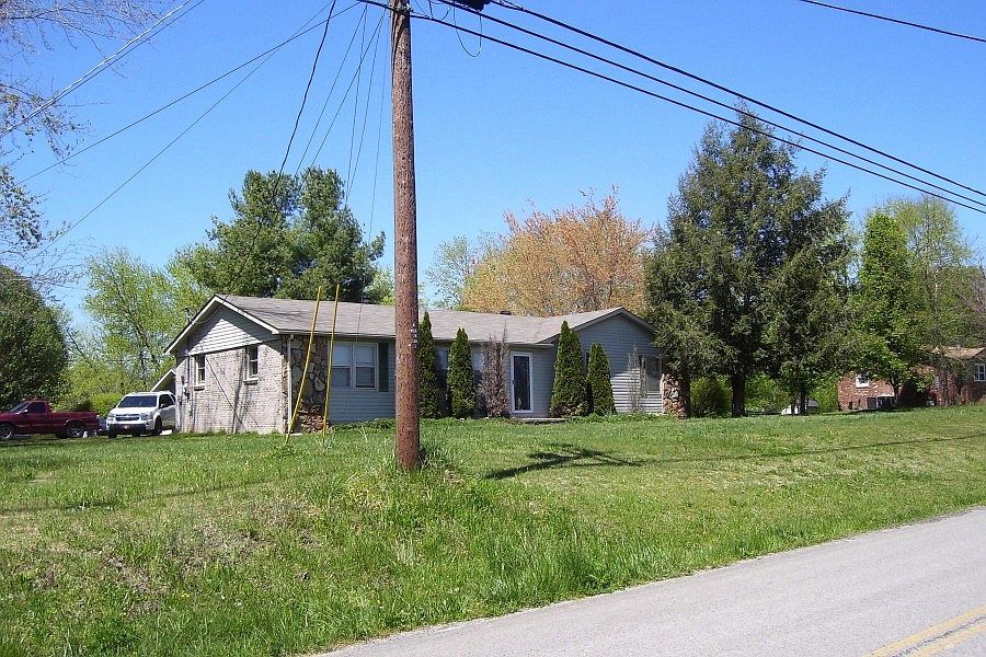 2nd image of 2003 Bluff Springs Rd