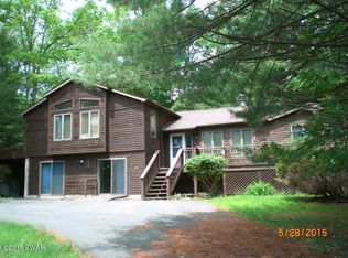 110 Ranger Rd, Greeley, PA 18425