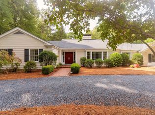 45 Shaw Rd SW, Pinehurst, NC 28374