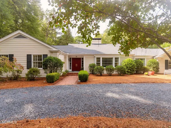 45 Shaw Road SW, Pinehurst, NC 28374