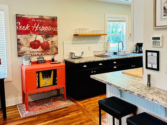 Kitchen and bar area