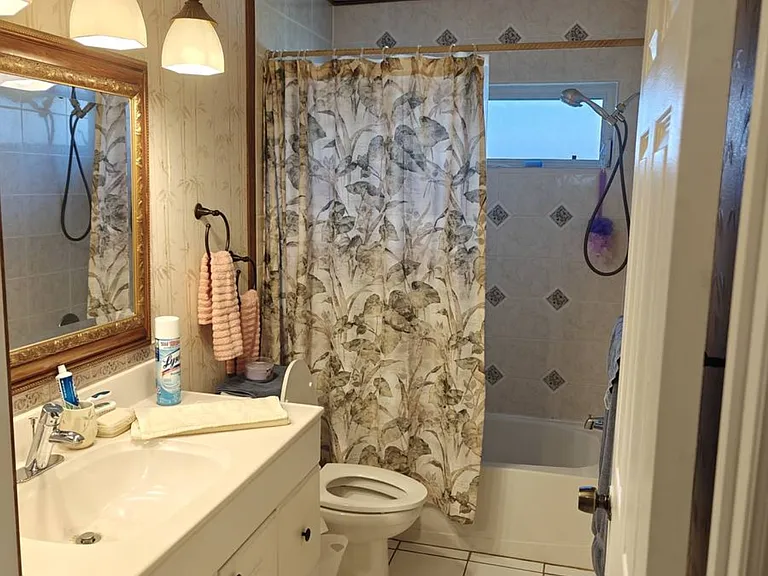 Woodhaven Cir — Photo 3