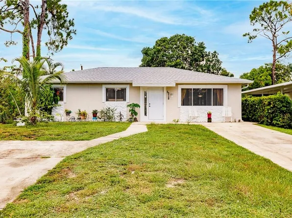 5218 Dixie DR, NAPLES, FL 34113