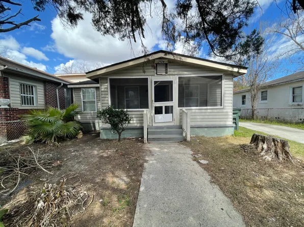1524 Chester St, Savannah, GA 31415