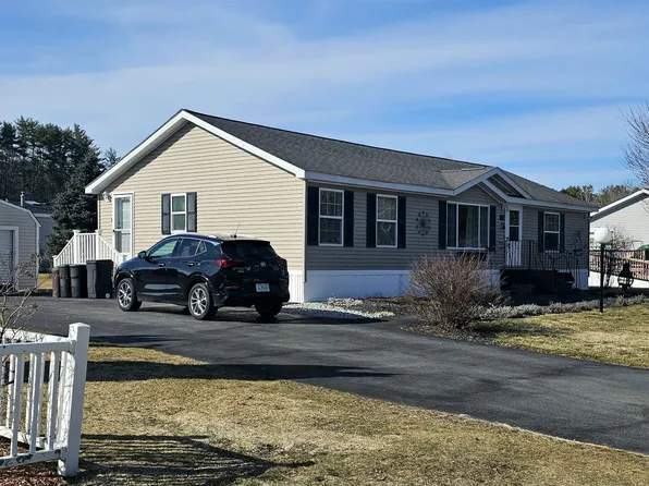 23 Pine Street, Epsom, NH 03234