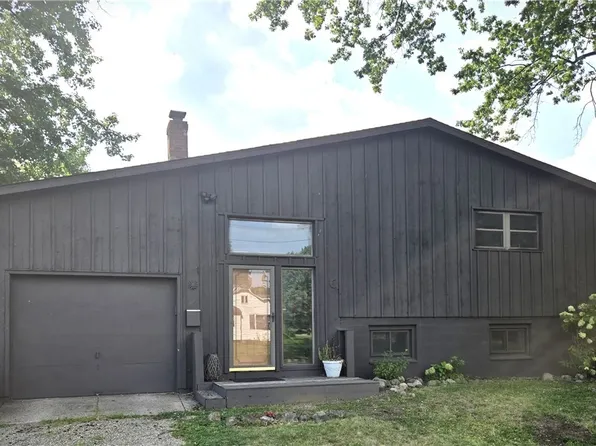 504 Larkin Ave, Akron, OH 44305