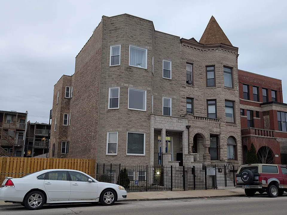 3212 W Warren Blvd #2
