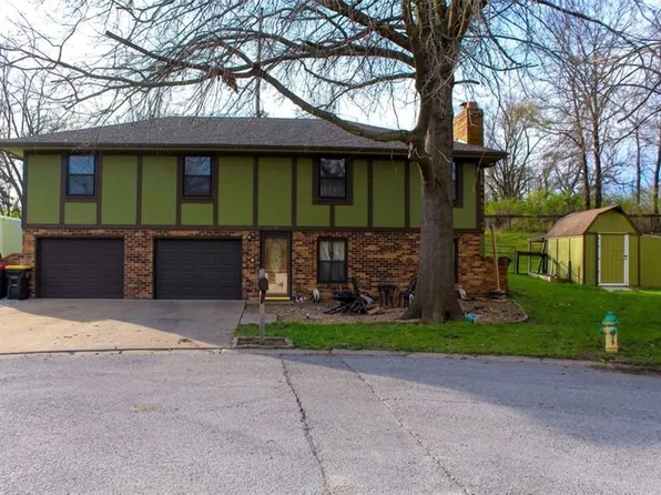 1108 Williams St, Excelsior Springs, MO 64024