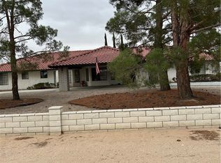 14745 Tiger Tail Rd, Apple Valley, CA 92307