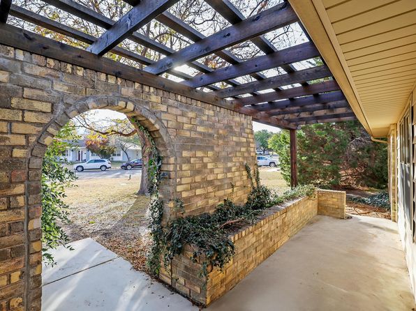 13 Idlewood Ln, Canyon, TX 79015