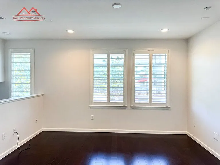 326 Bautista Pl — Photo 6