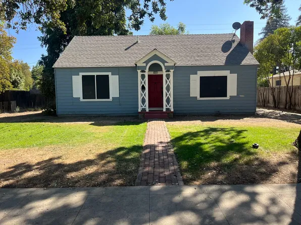 820 N Stevenson St, Visalia, CA 93291
