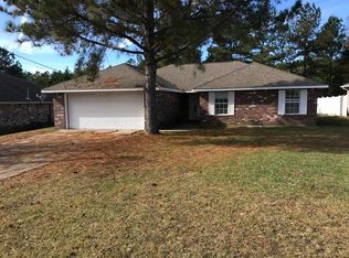 201 Forest Rd, New Llano, LA 71461