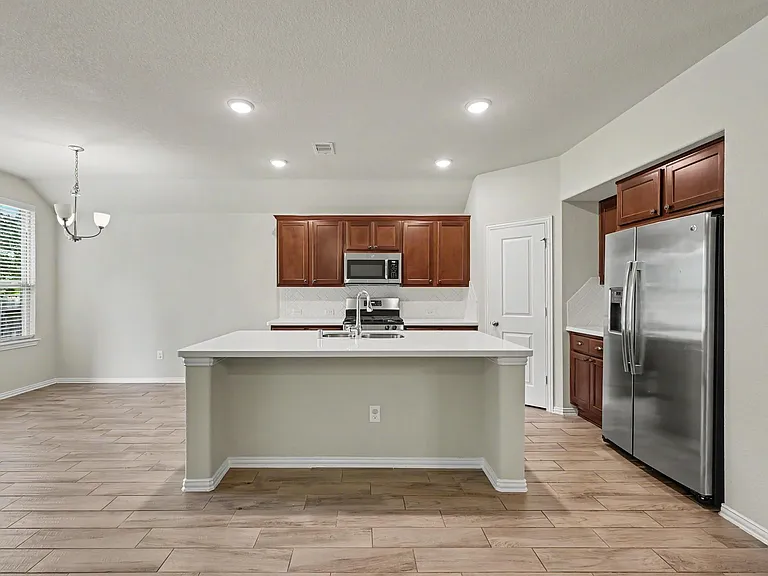 185 Emory Birch Dr — Photo 12