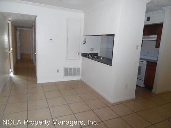 4th image of 10000 Hayne Blvd APT A