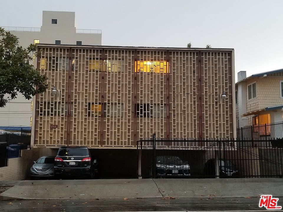 1st image of 111 S Oxford Ave APT 8