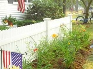 381 Shawsheen St, Tewksbury, MA 01876