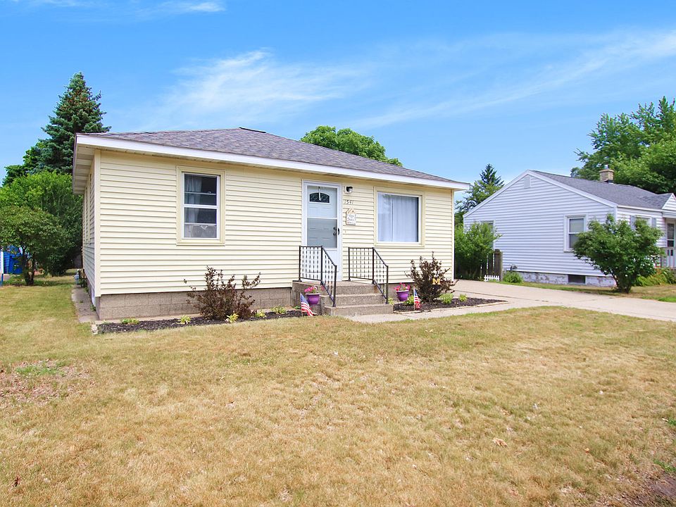 1st image of 1541 Pennoyer Ave