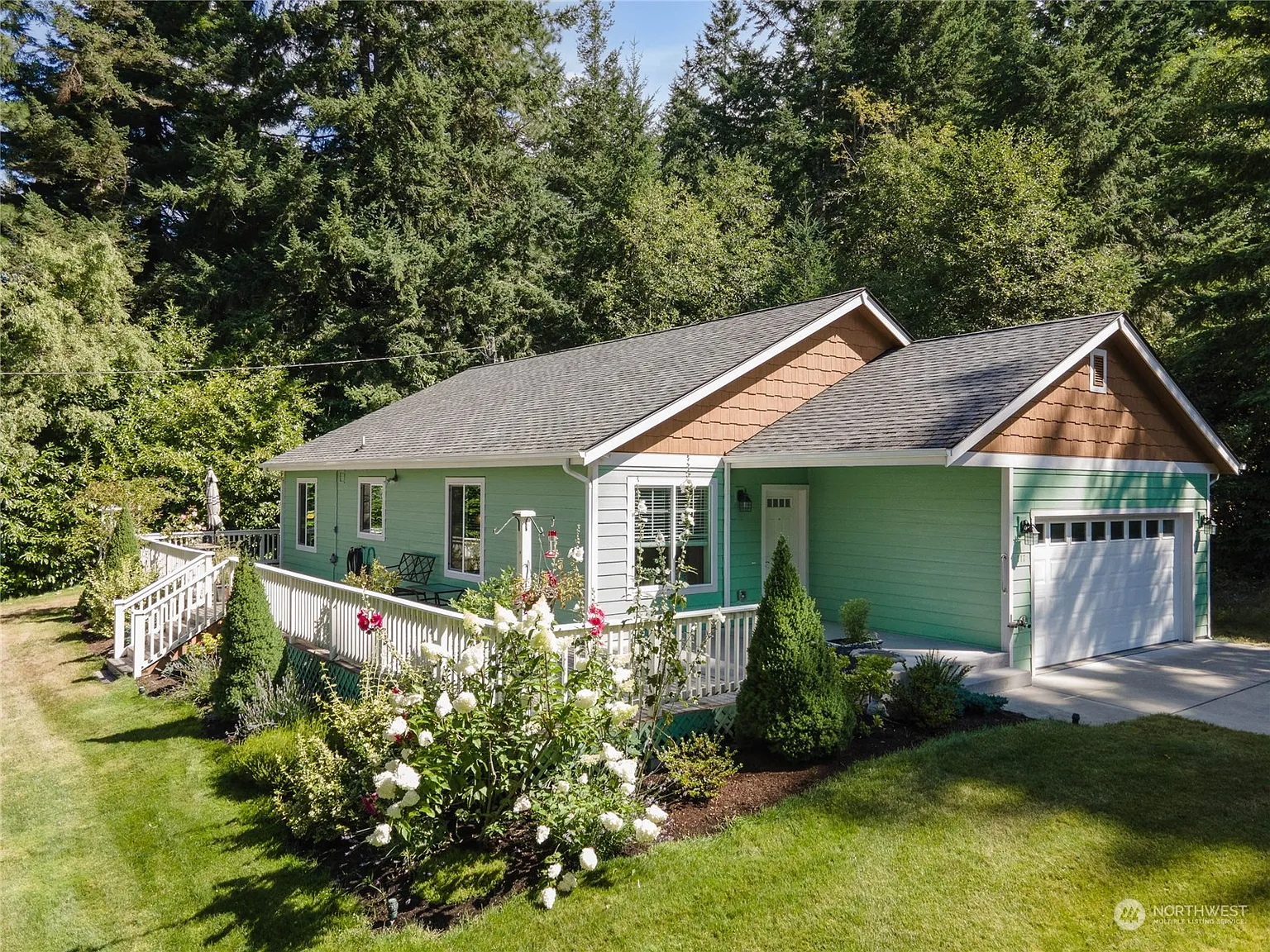 117 S Camano Ridge Road photo 1