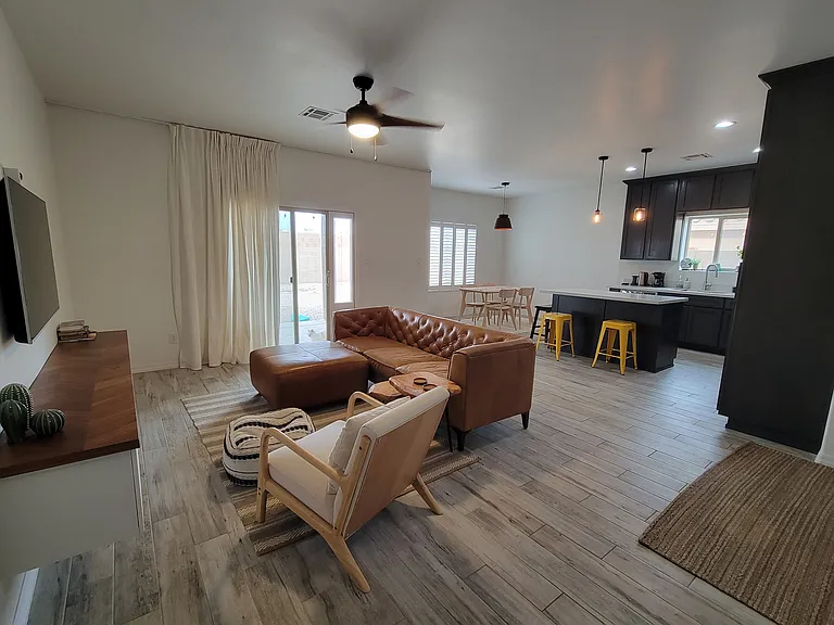 12570 E 48th Dr — Photo 5