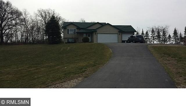 1st image of 937 189th Ave