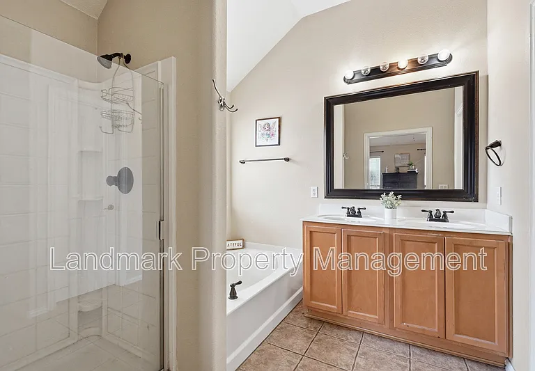 1218 Inglewood Dr — Photo 23