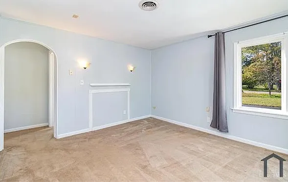 6077 Branch Hill Guinea Pike — Photo 11