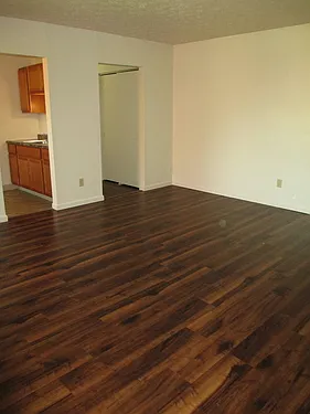 4605 Chippewa St #9 — Photo 5