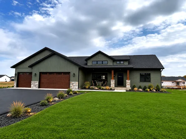 3577 112th St, Chippewa Falls, WI 54729