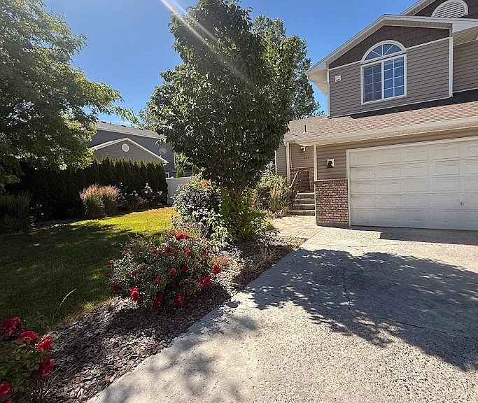 253 Colonial Way — Photo 7