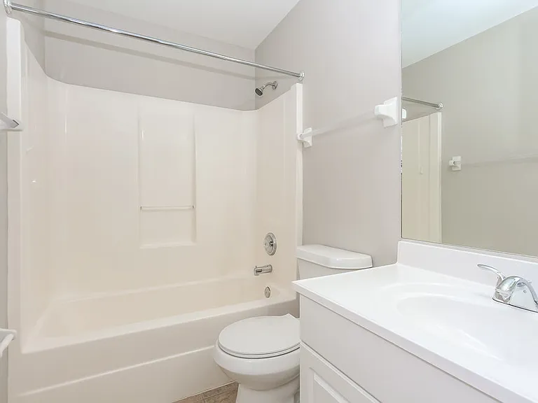 3031 SW 15th Ave — Photo 14