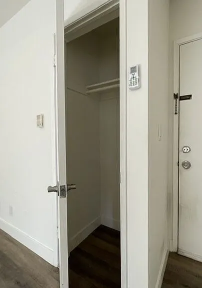 517 S Kenmore Ave #12 — Photo 20