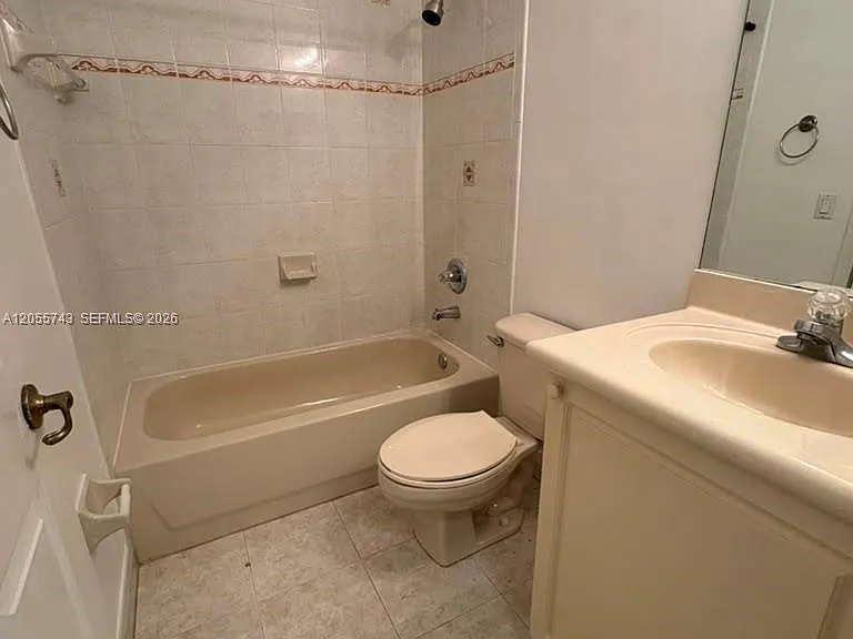 5420 NW 107th Ave #301 — Photo 9