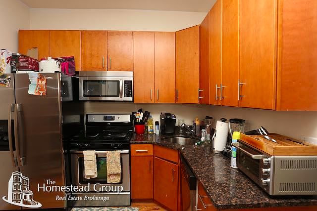 1st image of 2837 N Damen Ave #1R