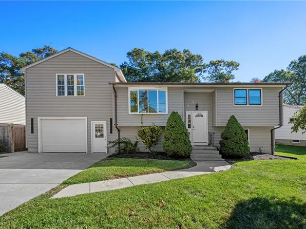 20 Killey Ave, Warwick, RI 02889