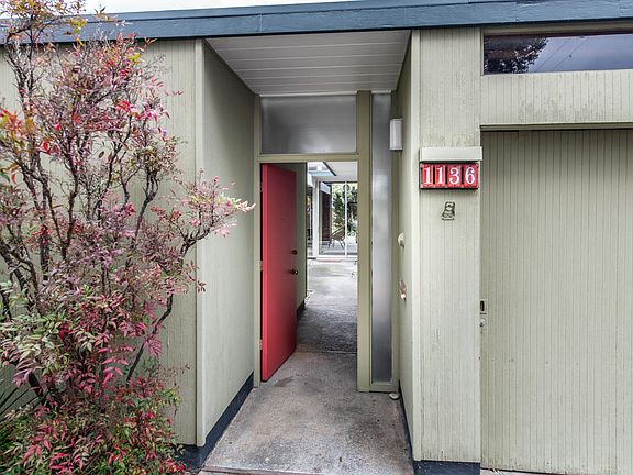 3rd image of 1136 Maraschino Dr