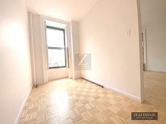 Rented by ZealEstate Group Inc | media 30