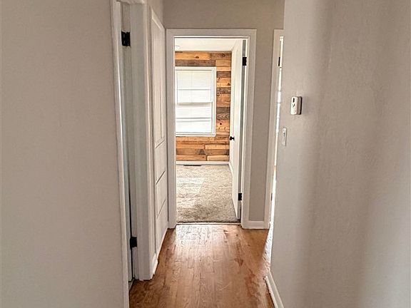 5th image of 2236 John St