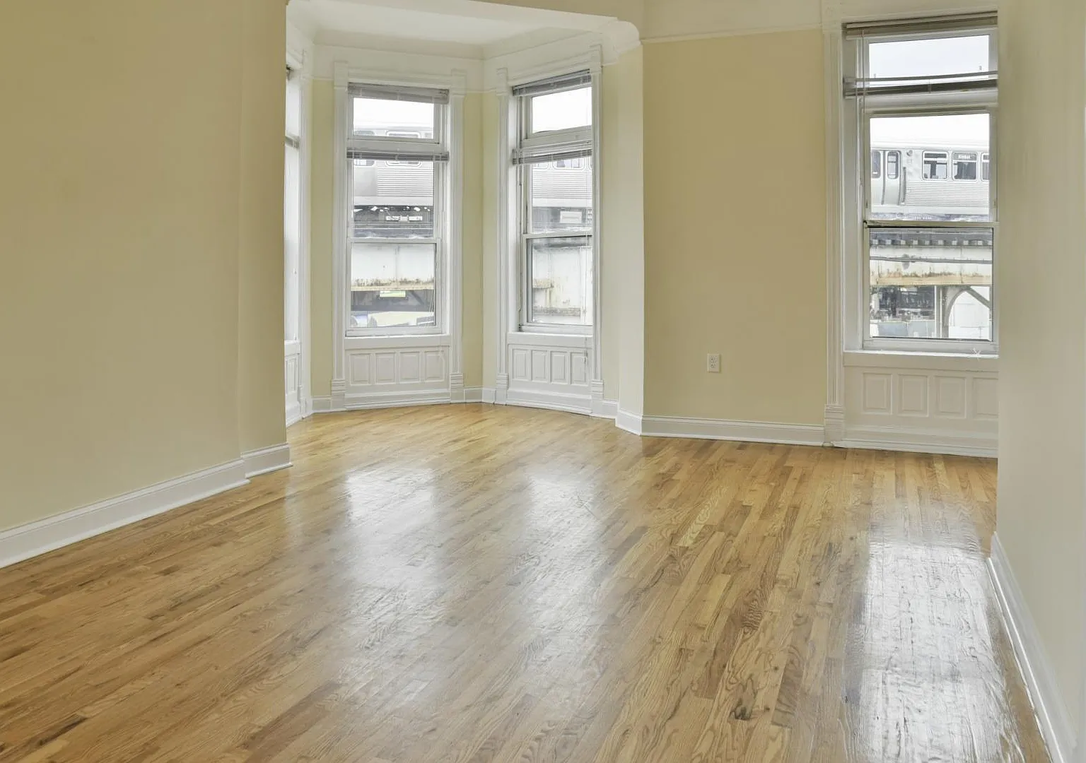 3358 North Sheffield Avenue #2 — Photo 4