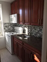 Rented by Roberto Guilbet, LREB